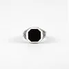 ANELLO CHEVALIER ROMEO IN ARGENTO CON PIETRA NERA
