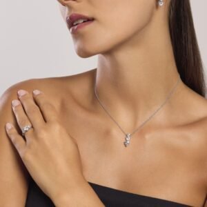 Orecchini in argento con zirconi cuore
