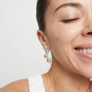 Orecchini placcati argento Sterling con quattro sfere a forma di bolle
