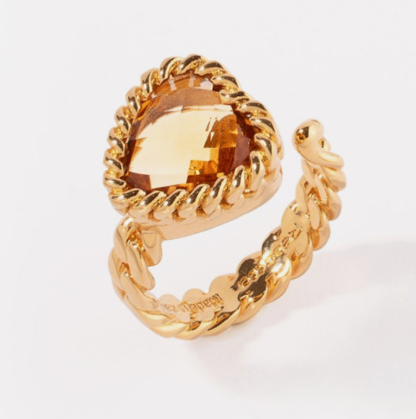 Anello Cocktail con castone a cuore contrariè e pietra colorata