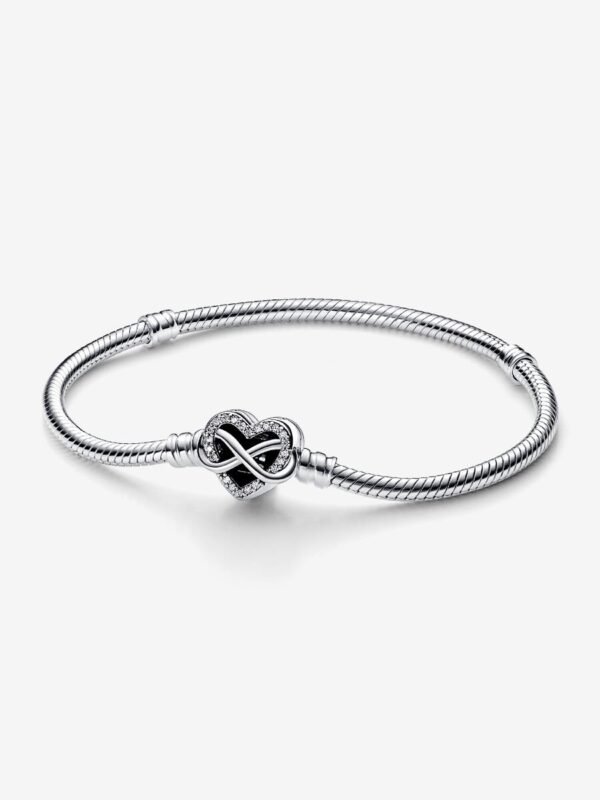 Bracciale Pandora Moments con maglia snake e chiusura a cuore con infinito scint