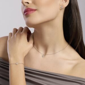 Girocollo con quadrifoglio e diamanti lab-grown