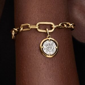 Charm Medallion Cupido