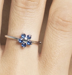 ANELLO DONNA IN ACCIAIO CON FIORE E ZIRCONI BLU