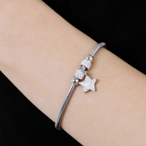 BRACCIALE DONNA IN ACCIAIO STELLA CON CRISTALLI BIANCHI