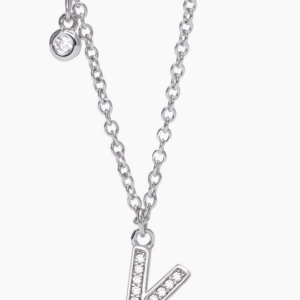 Girocollo in argento con ciondolo lettera V e zirconi